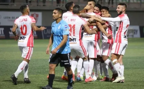 Deportes Copiapó ganó con un gol fantasma ante Deportes Iquique. Foto: Agencia Uno