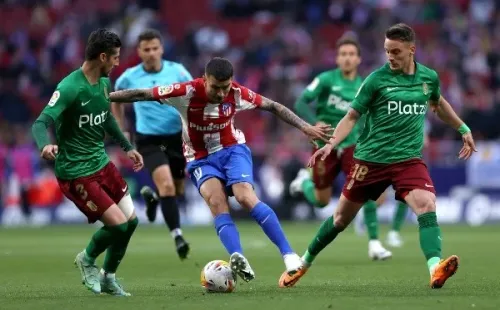Atlético de Madrid se complica en la lucha por la Champions League. (Foto: Getty Images)