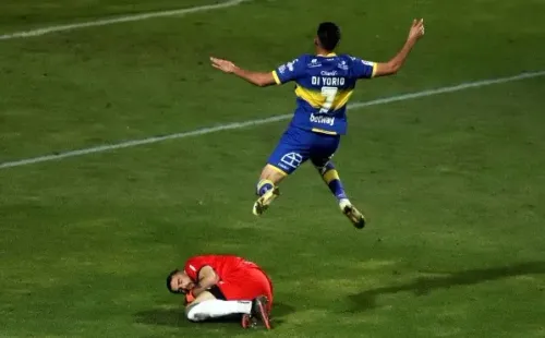 El delantero argentino fue el que más buscó la portería rival.