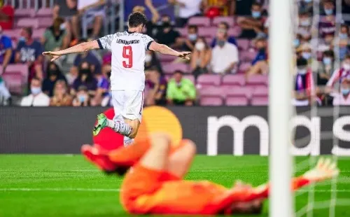 Robert Lewandowski puede cambiar de aires pronto. (Foto: Getty Images)