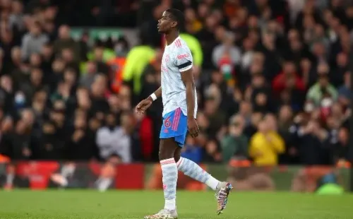 Paul Pogba salió sustituido en el partido ante Liverpool (Foto: Getty Images)