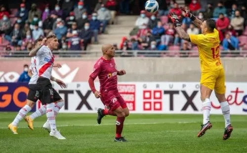 Fabián Cerda fue figura para cerrar la portería de Curicó Unido.