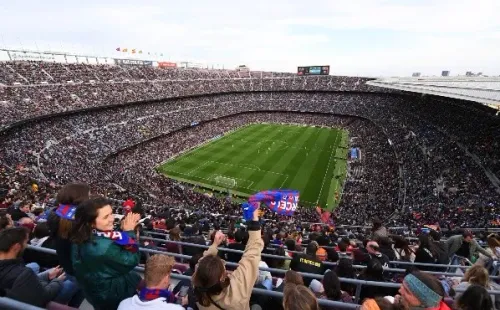 Un repleto Camp Nou vio la tremenda actuación del Barcelona femenino, y rompió un nuevo récord mundial de asistencia después de que 91.648 personas asistieran al encuentro. Ante Real Madrid habían establecido una marca histórica de 91.553 asistentes. (Foto: Getty)
