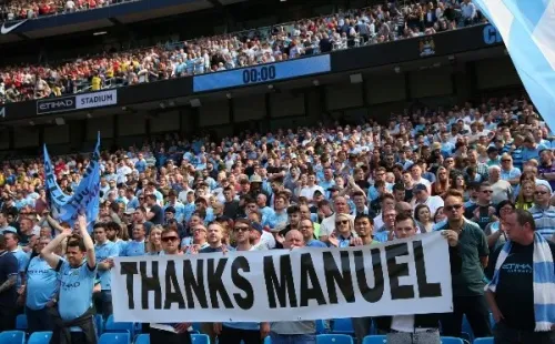 Los hinchas del City agradecen a Manuel Pellegrini por su trabajo en el club. (Foto: Getty)