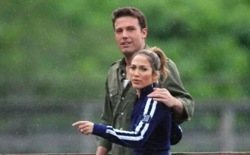 Jennifer Lopez y Ben Affleck firman acuerdo prenupcial sobre encuentros íntimos.