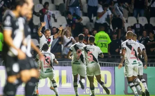 Raniel festeja el único tanto en el Vasco da Gama.
