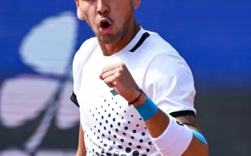 Alejandro Tabilo se llenó de confianza en el segundo set pero no pudo. (Foto: Getty Images)