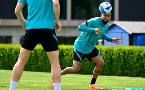 Arturo Vidal se entrenó con normalidad la mañana de este sábado 30 de abril junto a sus compañeros. (Foto: Getty)