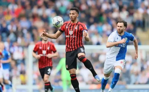 Blackburn no asciende a la Premier League, pero Ben es destacado.