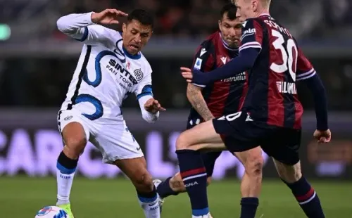 El Inter viene de perder contra Bologna con Alexis entrando desde el banco.