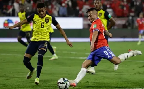 Chile pide los puntos de Ecuador por el caso de Byron Castillo y sueña con ir a Qatar 2022 por secretaría. Foto: Getty Images