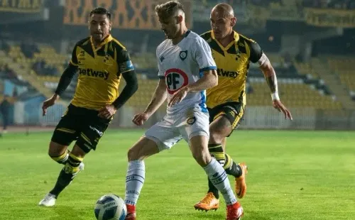 Mazzanti marcó el gol de la victoria para Huachipato (Agencia Uno)