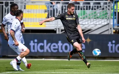 Medel fue amonestado tras el penal que le sentenciaron. (Foto: Getty Images)