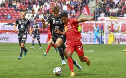 Karim Adeyemi tiene todo listo para ser el reemplazante de Erling Haaland en el Borussia Dortmund. Foto: Getty Images