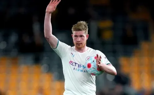 De Bruyne se llevó la pelota a casa. (Foto: Getty Images)