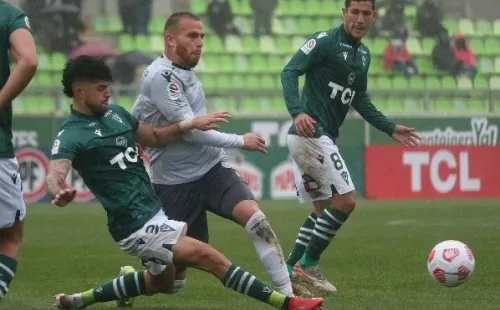 Daniel González habló sobre el interés de los grandes por ficharlo y no descartó partir de Santiago Wanderers. Foto: Agencia Uno