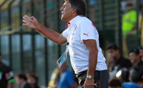 Hugo Tocalli dirigió selecciones juveniles de Chile.