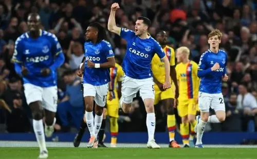 Michael Keane anotó el gol que inició la remontada del Everton para salvarse del descenso. Foto: Getty Images