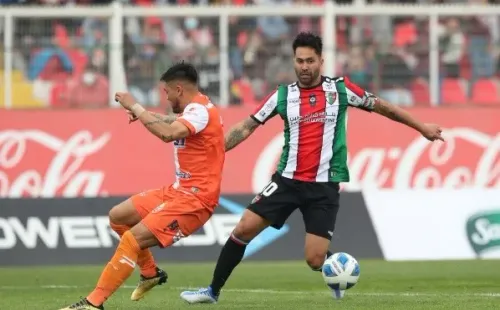 El Mago estuvo presente en la cancha todo el segundo tiempo.
