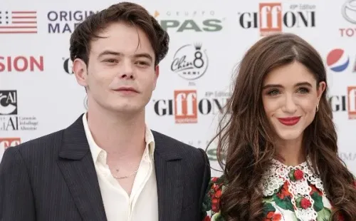 Natalia Dyer y Charlie Heaton – Getty