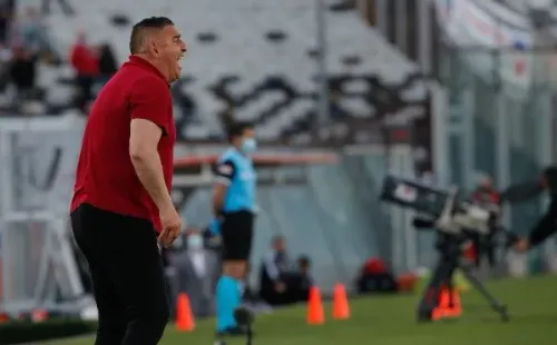 El Ñublense de Jaime García derrotó dos veces a Colo Colo en el torneo pasado. Foto: Agencia Uno