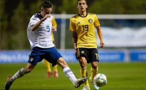 También en 2019, Nayel Mehssatou jugó cuatro partido y marcó un gol con Bélgica Sub-18. | Foto: @naye11.m