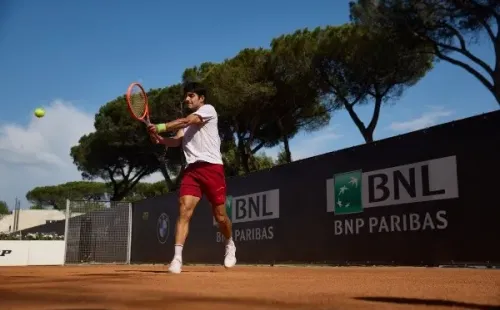 Garin sigue a paso firme en Roland Garros. | Foto: Getty