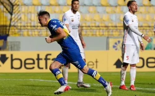 Everton luchó pero se quedó corto ante Sao Paulo. (Foto: Agencia Uno)