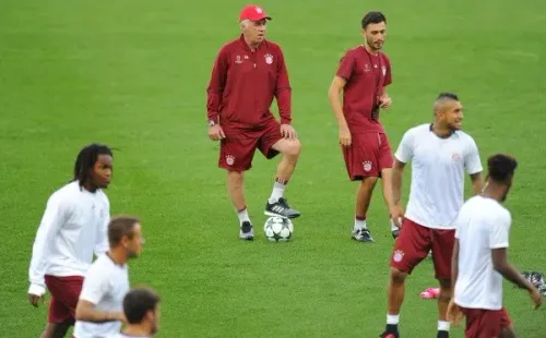 Carlo Ancelotti dirigió a Arturo Vidal en el Bayern Múnich. Foto: Getty Images