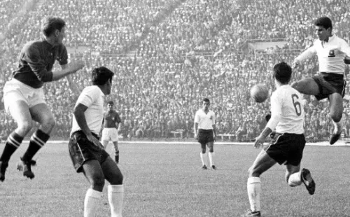 La Roja derrotó por 3-1 a Suiza en su primer partido del Mundial de Chile 1962. Partió a las 15:00 horas del 30 de mayo horas hace 60 años. (Foto: Archivo)