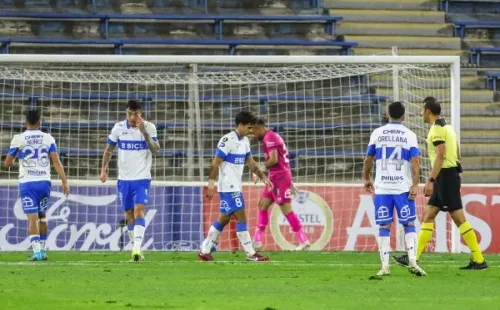 La UC perdió dos de sus duelos como local en el grupo en Copa Libertadores.