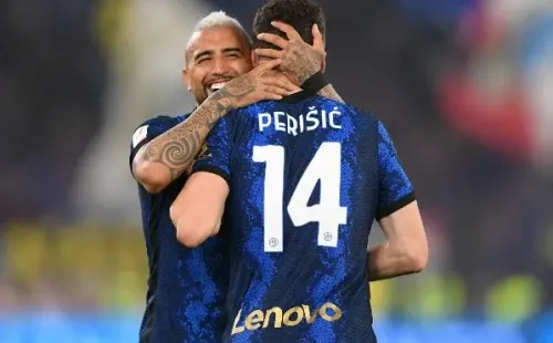 La salida de Perisic ya se hizo efectiva, ahora solo queda que se confirme el próximo destino de Vidal y Alexis. | Foto: Getty