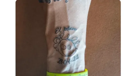 El tatuaje de Manuel Pellegrinial estilo de Ibai Llanos.