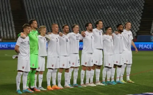 Haaland y sus compañeros visitaron a Serbia para debutar en la UEFA Nations League. | Foto: Getty