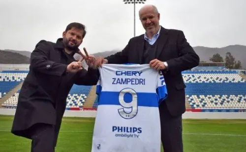 Gabriel Boric y la camiseta de Fernando Zampedri