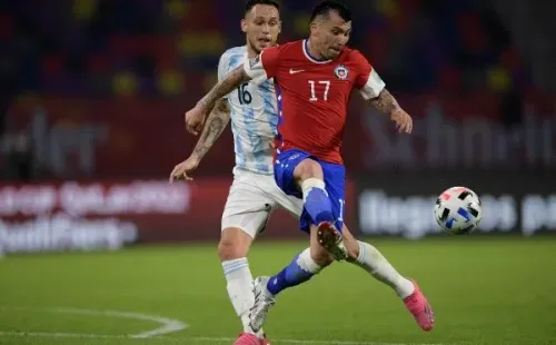 Gary Medel es el gran referente de la Generación Dorada en la primera convocatoria de Eduardo Berizzo en la selección chilena. | Foto: Getty