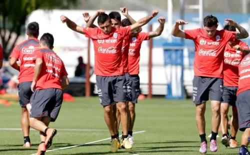 Gonzalo Fierro conoce muy bien lo que es defender la camiseta de La Roja. | Foto: Agencia Uno