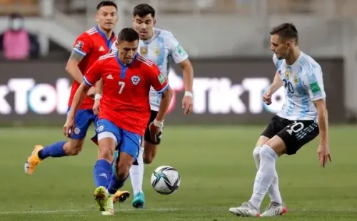 Aránguiz y Sánchez tienen 134.979 kilómetros de recorrido en sus carreras entre ambos. | Foto: Getty