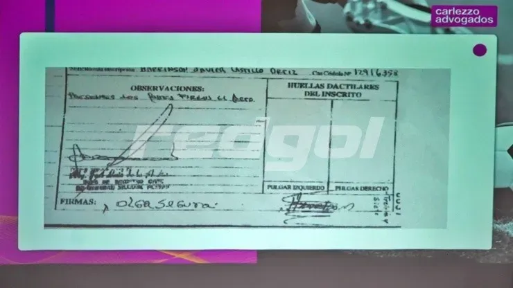 Se constata que el documento no cuenta con las huellas dactilares del futbolista