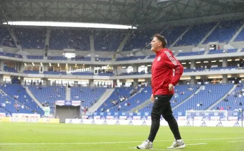 Eduardo Berizzo no logró triunfos con Chile en la gira por Asia. Foto: Comunicaciones ANFP