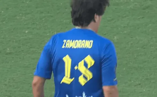 Zamorano y el 1+8 en el equipo de Roberto Carlos.