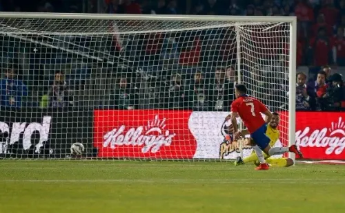 El picotón de Alexis que le dio la Copa América a Chile el 2015 es atesorado por los fanáticos (Agencia Uno)
