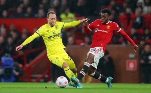 Brentford quiere retenerlo y Manchester United quiere llevárselo, y también aparece un viejo conocido. | Foto: Getty