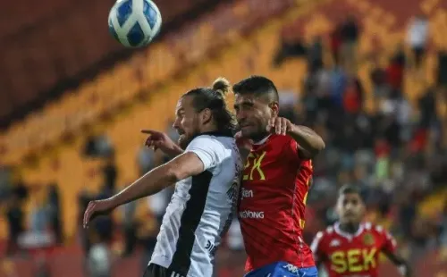 Santos no fue aporte para el plantel de Colo Colo (Foto: Agencia Uno)