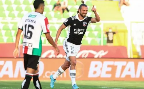Christian Santos tuvo un pobre rendimiento en Colo Colo. Foto: Agencia Uno