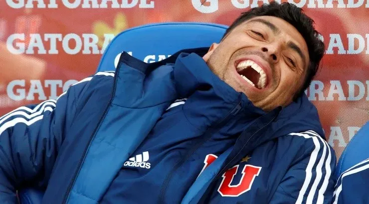 Gonzalo Jara puso su mejor cara, pero no pudo conformar a los hinchas de Universidad de Chile