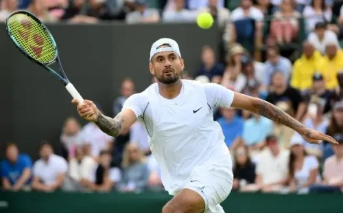 Kyrgios ganó en su debut, pero también fue protagonista de dos polémicas. | Foto: Getty