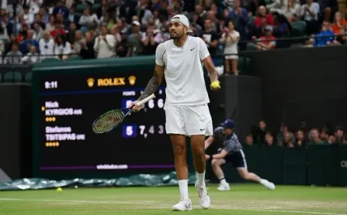 Kyrgios ha tenido un gran nivel en Wimbledon, aunque su carácter le sigue pasando factura. | Foto: Getty