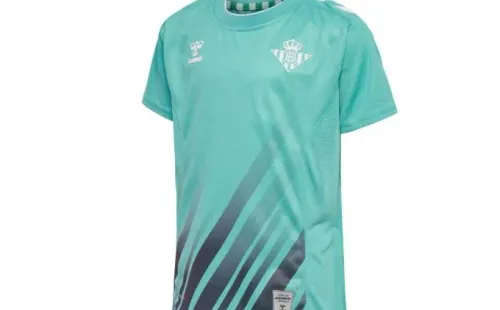 La segunda camiseta de arquero del Betis para la temporada 2022/23. Foto: Tienda Betis