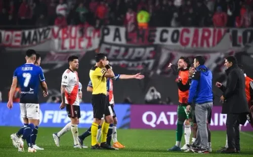 Explican la polémica determinación de Roberto Tobar en el River-Vélez.